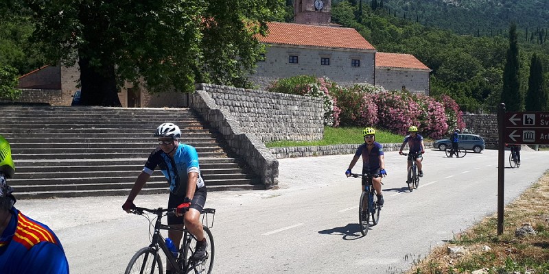 Pedal Dubrovnik countryside (with regular or electric bikes)