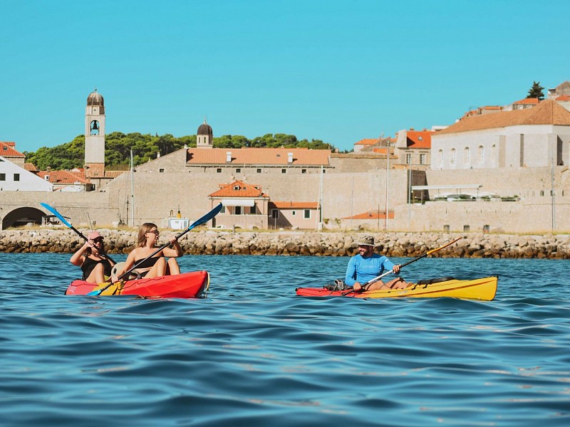 Dubrovnik sea kayaking