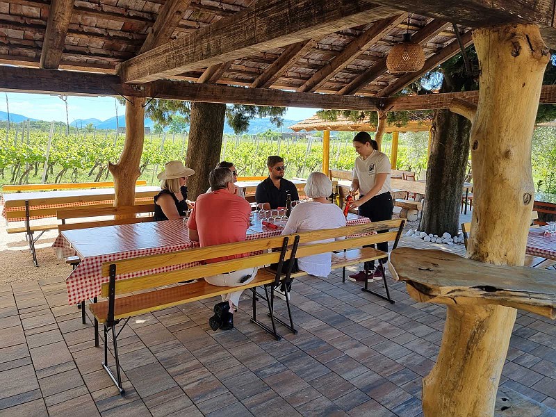 Dubrovnik countryside wine tour